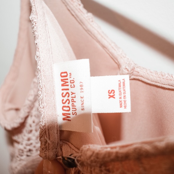 Peachy pink romper - Picture 3 of 3